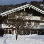Deva Mittermaier 4*