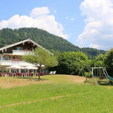 Deva Mittermaier Hotel