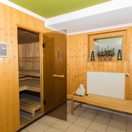 Deva Mittermaier Hotel 4*